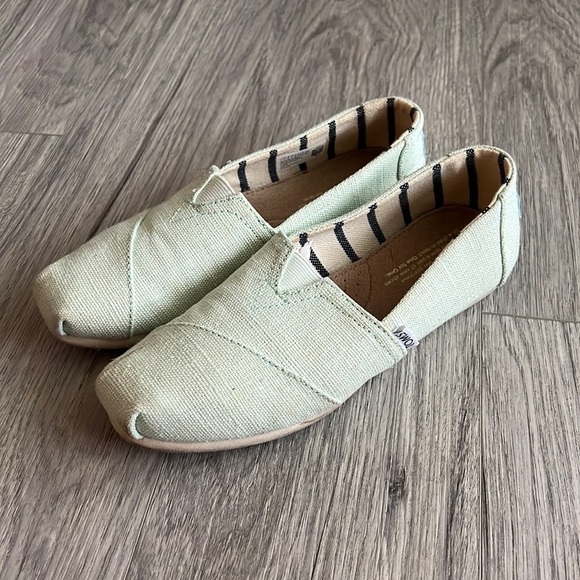 Toms Shoes - TOMS Alpargata Sage Heritage Canvas Mint Size 7